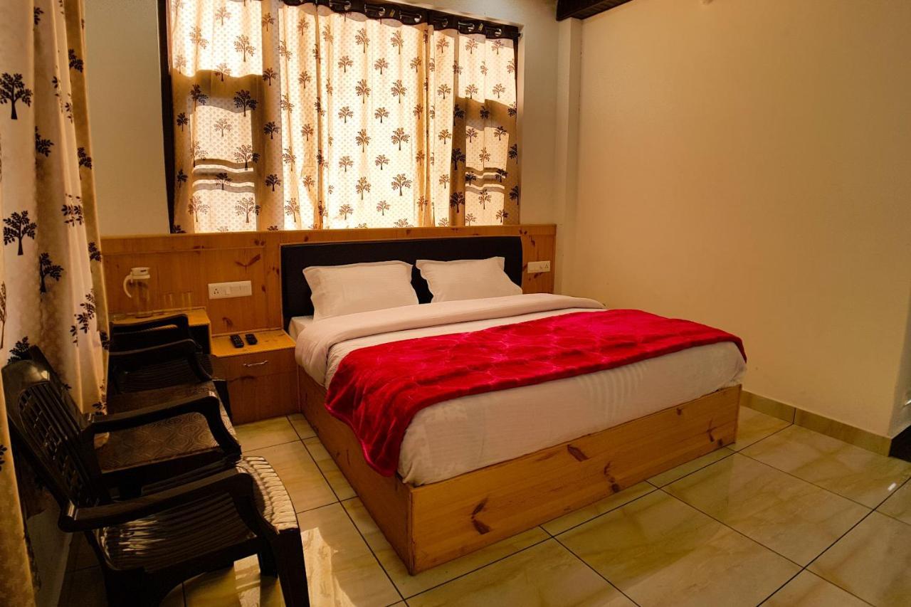 Grand Kailash Khajjiar Dalhousie Luaran gambar