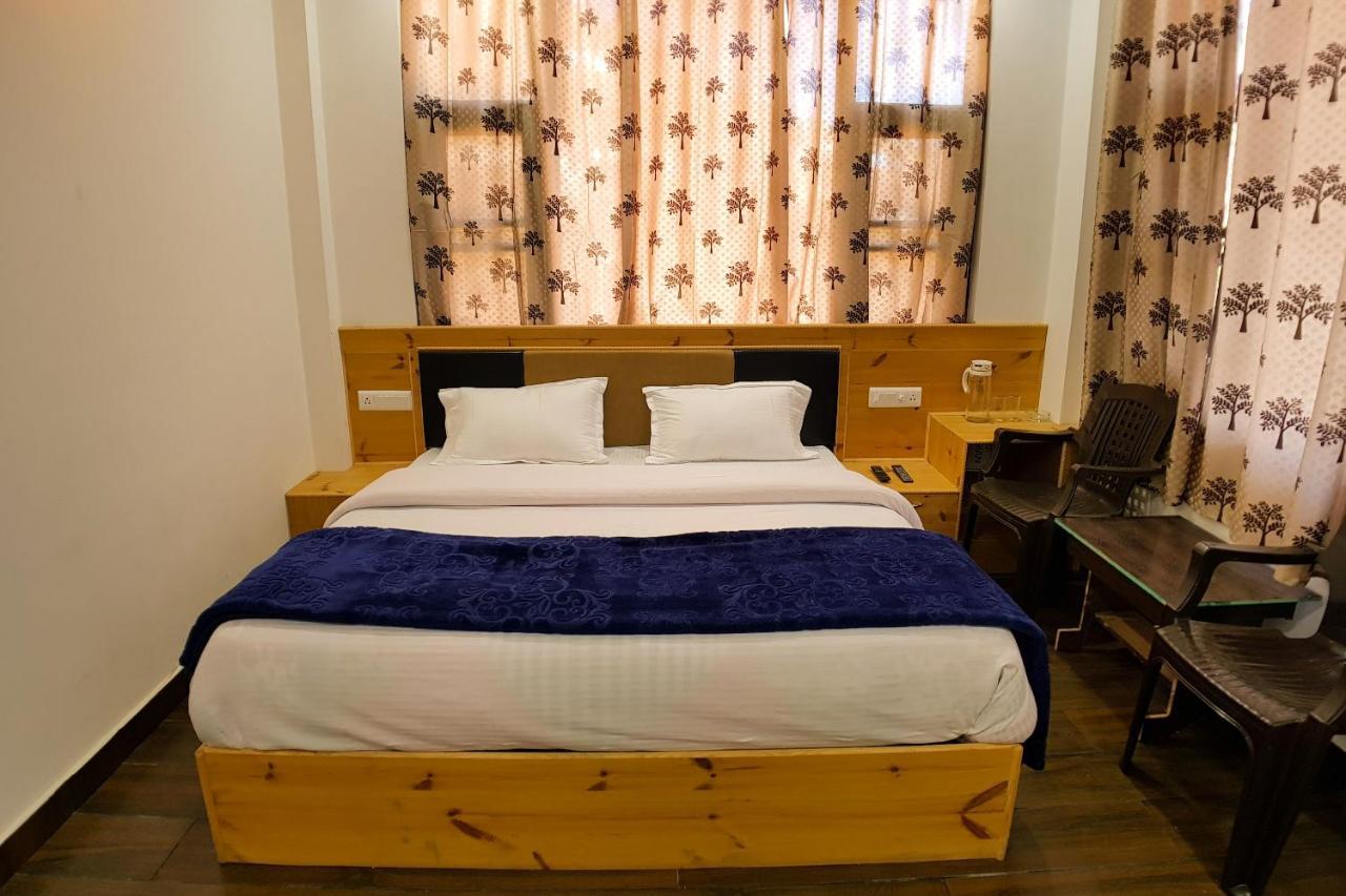 Grand Kailash Khajjiar Dalhousie Luaran gambar