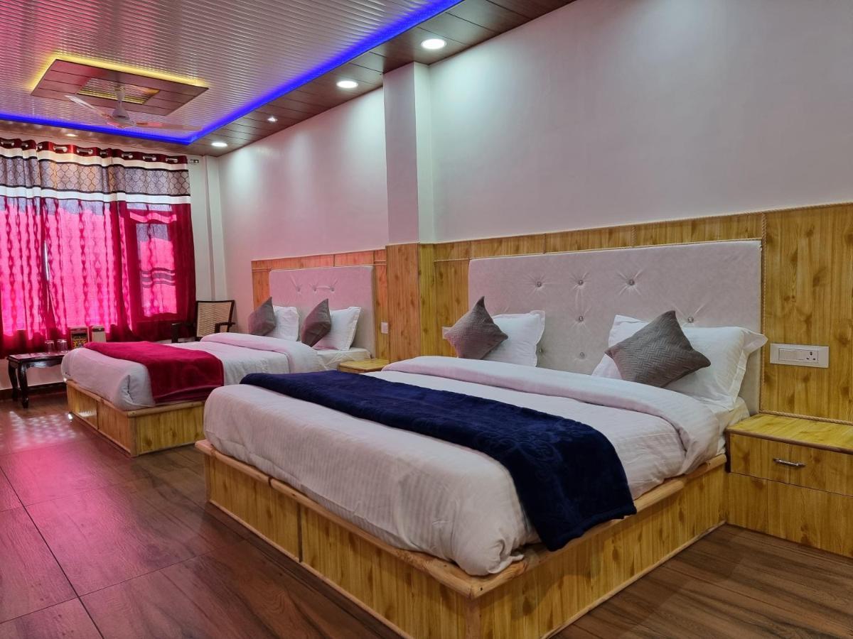 Grand Kailash Khajjiar Dalhousie Luaran gambar